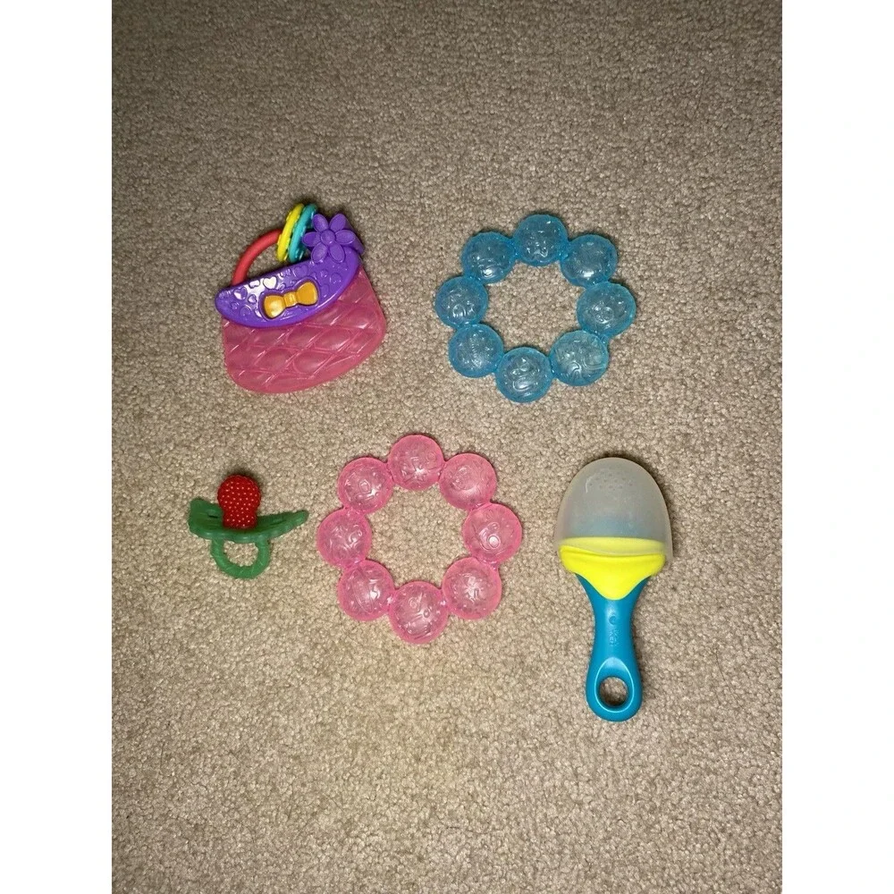 Lot of 5 Baby Teether Toys Infantino Bright Starts RaZbaby & Silicone Feeder